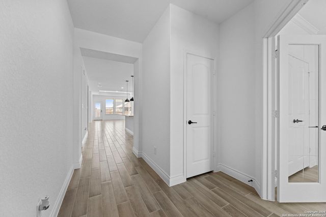 4014 Paddock Trl, Seguin, TX 78155