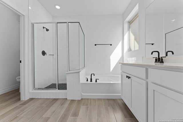 4014 Paddock Trl, Seguin, TX 78155