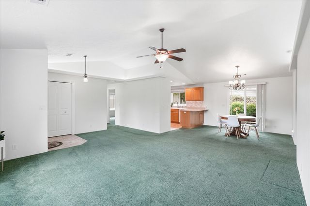 1416 George Tweed Boulevard, Grants Pass, OR 97527