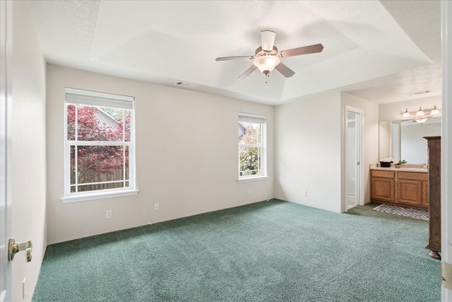 1416 George Tweed Boulevard, Grants Pass, OR 97527