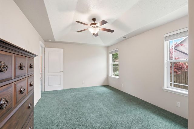 1416 George Tweed Boulevard, Grants Pass, OR 97527