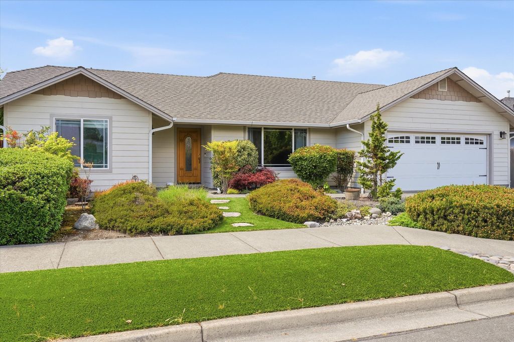 1416 George Tweed Boulevard, Grants Pass, OR 97527