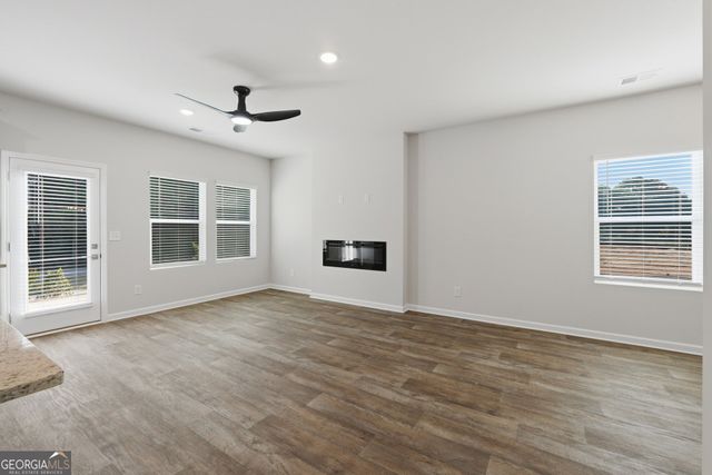 3656 PARKWAY JAMES Drive, Snellville, GA 30039