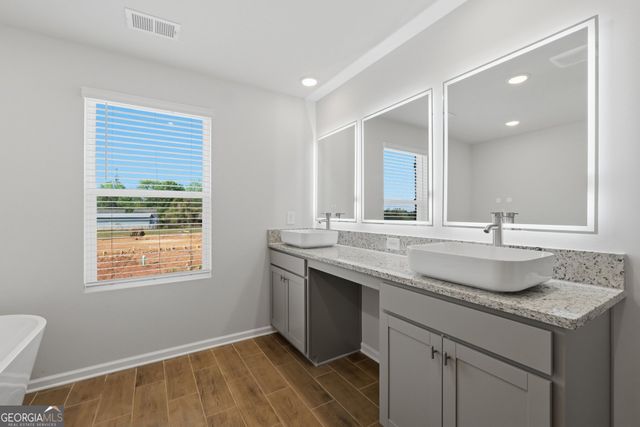 3656 PARKWAY JAMES Drive, Snellville, GA 30039