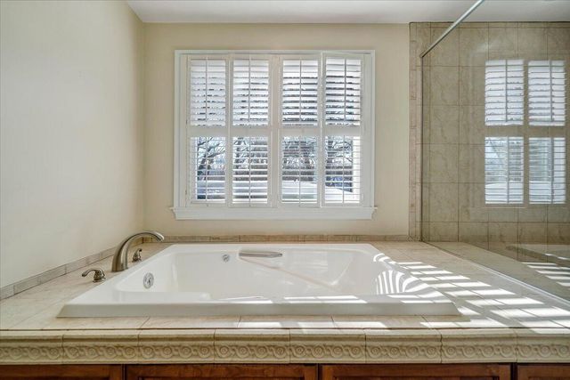 5812 Old Locke CT, Roanoke, VA 24018