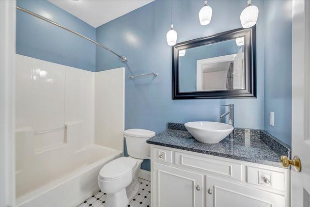 5812 Old Locke CT, Roanoke, VA 24018