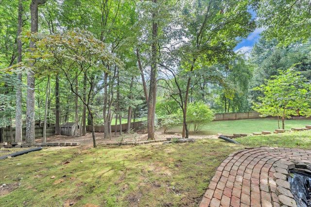 5812 Old Locke CT, Roanoke, VA 24018