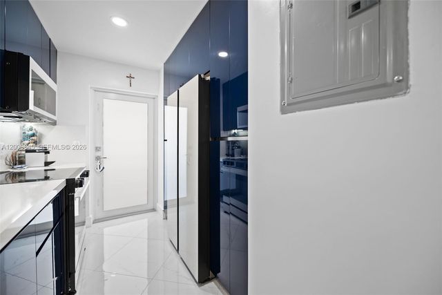 710 N Ocean Boulevard 1010, Pompano Beach, FL 33062