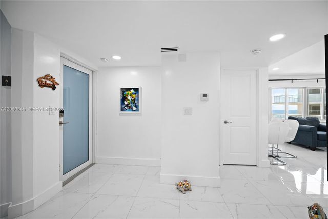 710 N Ocean Boulevard 1010, Pompano Beach, FL 33062
