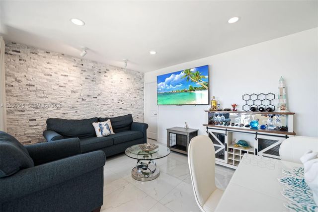 710 N Ocean Boulevard 1010, Pompano Beach, FL 33062