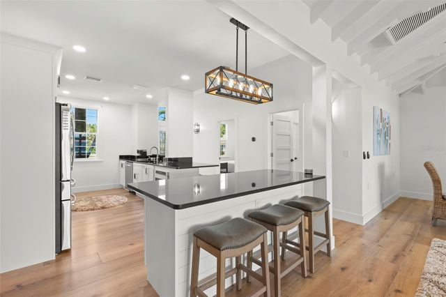 819 BAY ESPLANADE, Clearwater Beach, FL 33767