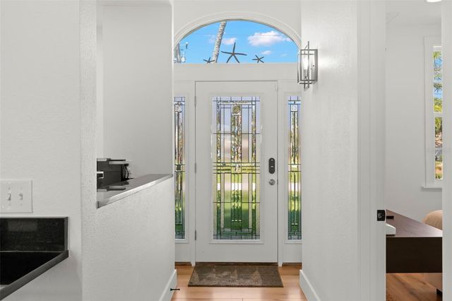 819 BAY ESPLANADE, Clearwater Beach, FL 33767