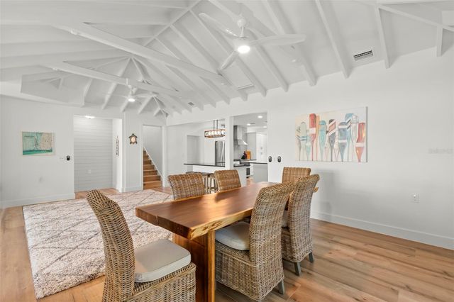 819 BAY ESPLANADE, Clearwater Beach, FL 33767
