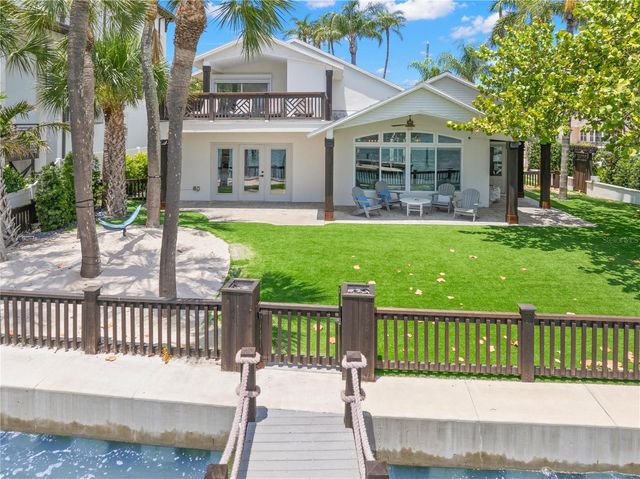 819 BAY ESPLANADE, Clearwater Beach, FL 33767
