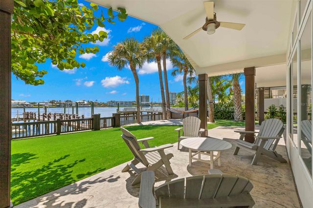 819 BAY ESPLANADE, Clearwater Beach, FL 33767