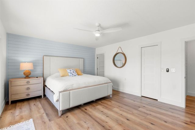 819 BAY ESPLANADE, Clearwater Beach, FL 33767