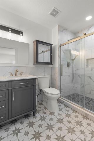 819 BAY ESPLANADE, Clearwater Beach, FL 33767