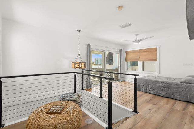 819 BAY ESPLANADE, Clearwater Beach, FL 33767
