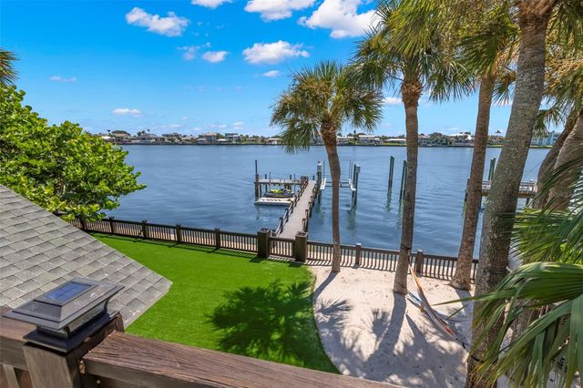819 BAY ESPLANADE, Clearwater Beach, FL 33767
