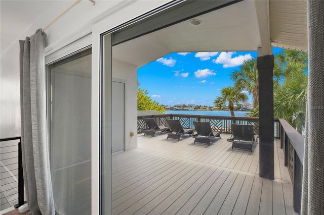 819 BAY ESPLANADE, Clearwater Beach, FL 33767