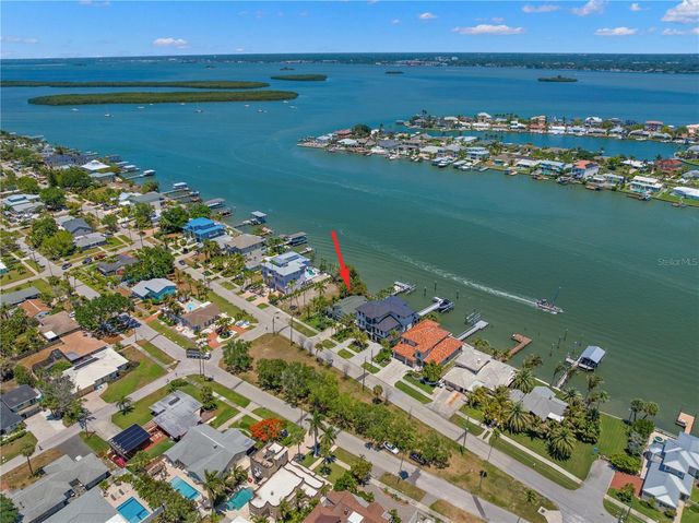 819 BAY ESPLANADE, Clearwater Beach, FL 33767