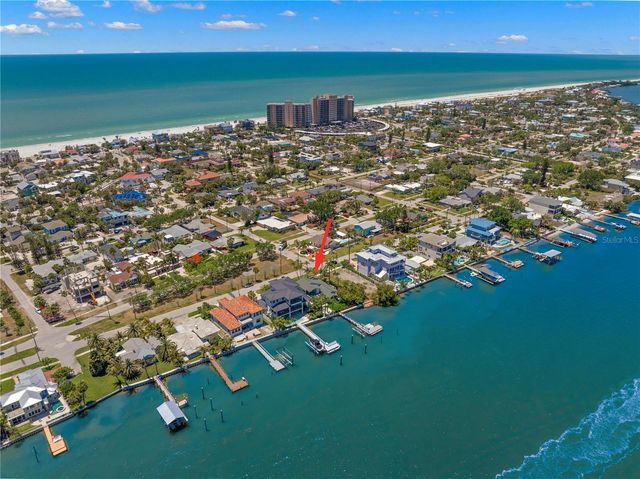 819 BAY ESPLANADE, Clearwater Beach, FL 33767