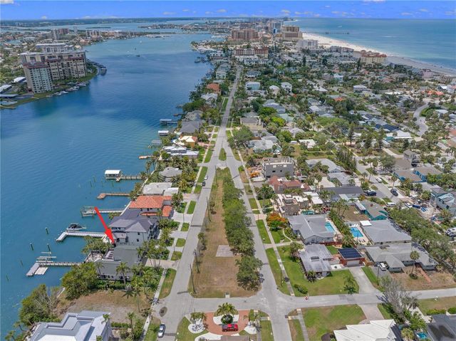 819 BAY ESPLANADE, Clearwater Beach, FL 33767