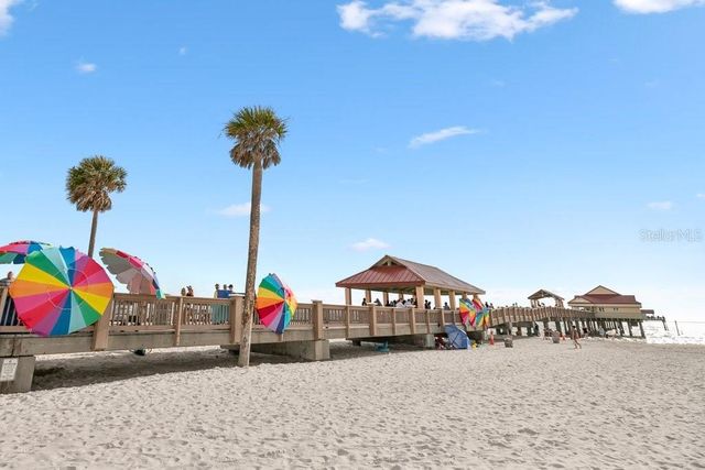 819 BAY ESPLANADE, Clearwater Beach, FL 33767