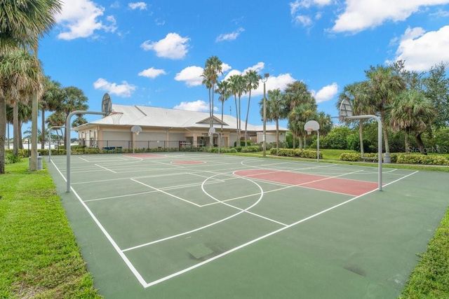 819 BAY ESPLANADE, Clearwater Beach, FL 33767