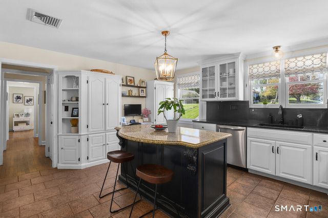24 Island Hill Avenue, Ridgefield, CT 06877