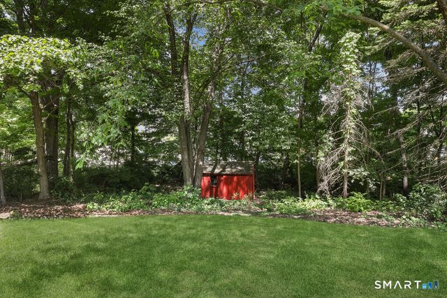 24 Island Hill Avenue, Ridgefield, CT 06877