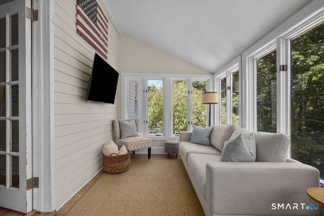 24 Island Hill Avenue, Ridgefield, CT 06877