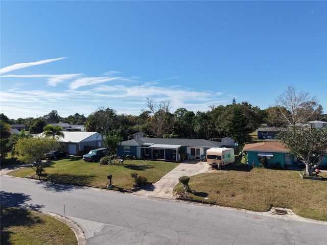 116 SILVER CIRCLE, Edgewater, FL 32141