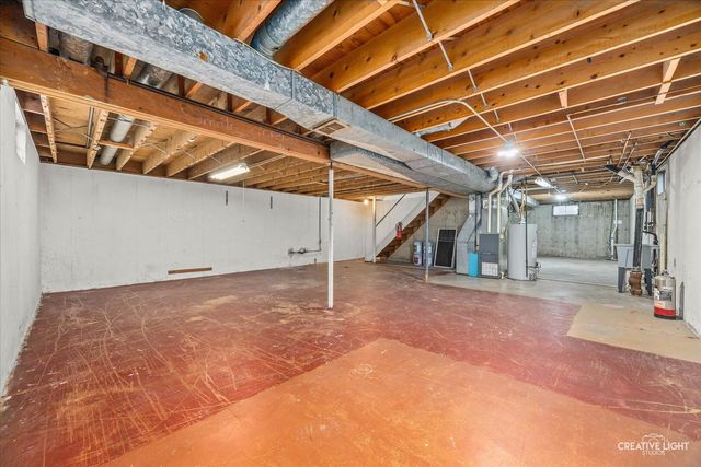 795 N Elmwood Drive, Aurora, IL 60506