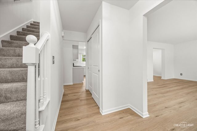 795 N Elmwood Drive, Aurora, IL 60506