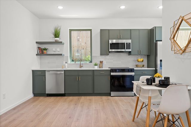 2702 Long Street 109, Chattanooga, TN 37408