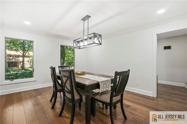 16 Phyllis Place, Milltown, NJ 08850