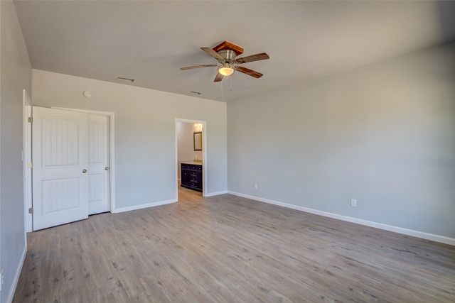 4340 Fm 1563, Wolfe City, TX 75496