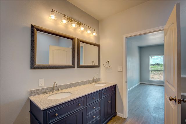 4340 Fm 1563, Wolfe City, TX 75496