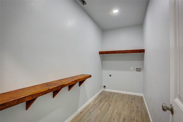 4340 Fm 1563, Wolfe City, TX 75496