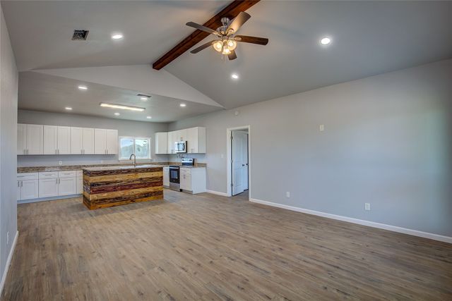 4340 Fm 1563, Wolfe City, TX 75496