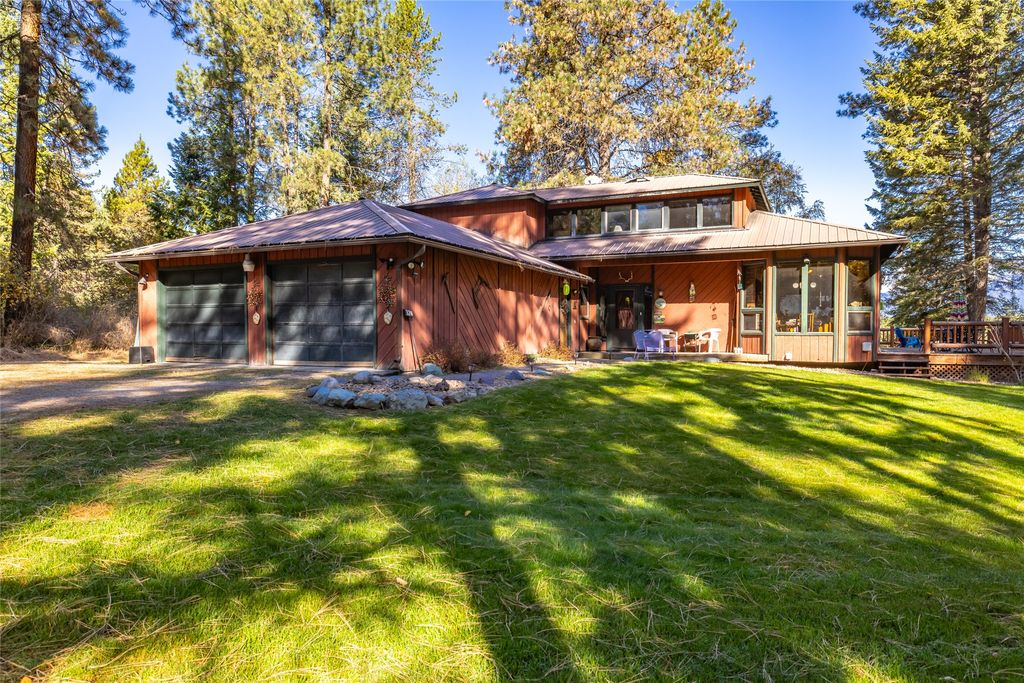 320 Rocky Woods Lane, Bigfork, MT 59911 photo 2