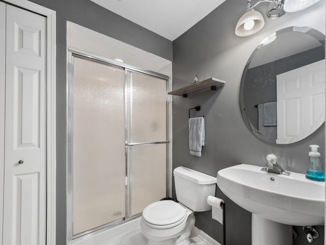 1656 Normandy Woods Court, Grayslake, IL 60030