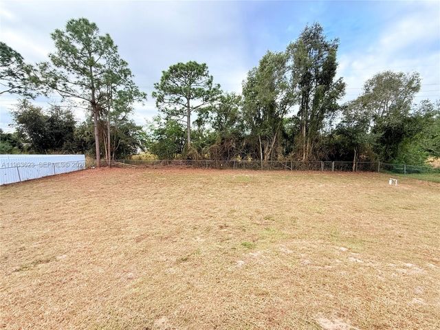 755 arundel, Fort Myers, FL 33913