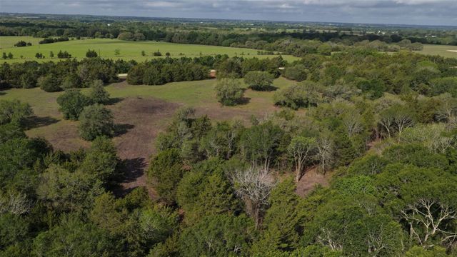 8 Baranowski Road, Brenham, TX 77833