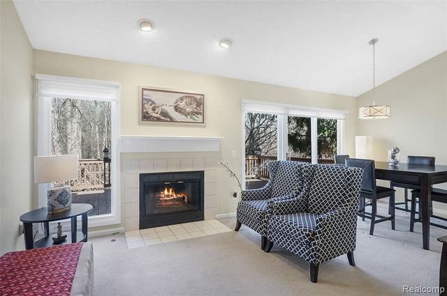 21700 River Ridge Trail Unit 177, Farmington Hills, MI 48335