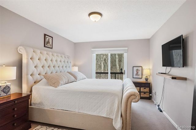 21700 River Ridge Trail Unit 177, Farmington Hills, MI 48335