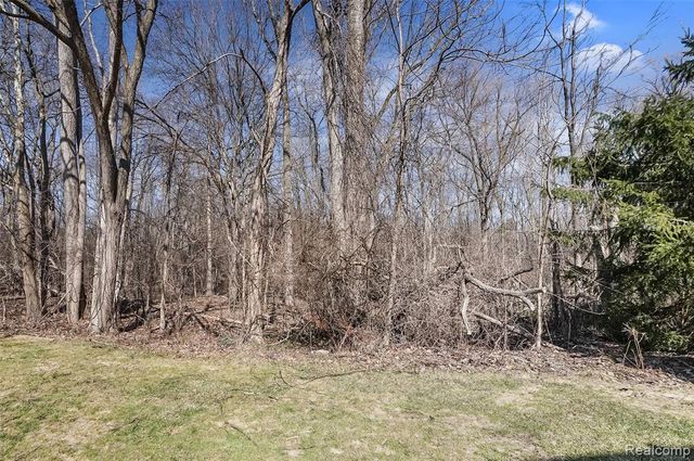 21700 River Ridge Trail Unit 177, Farmington Hills, MI 48335