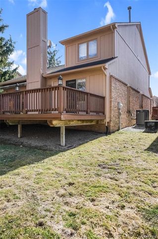 21700 River Ridge Trail Unit 177, Farmington Hills, MI 48335