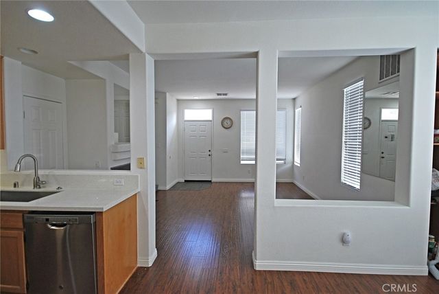 25745 Perlman Place A, Stevenson Ranch, CA 91381